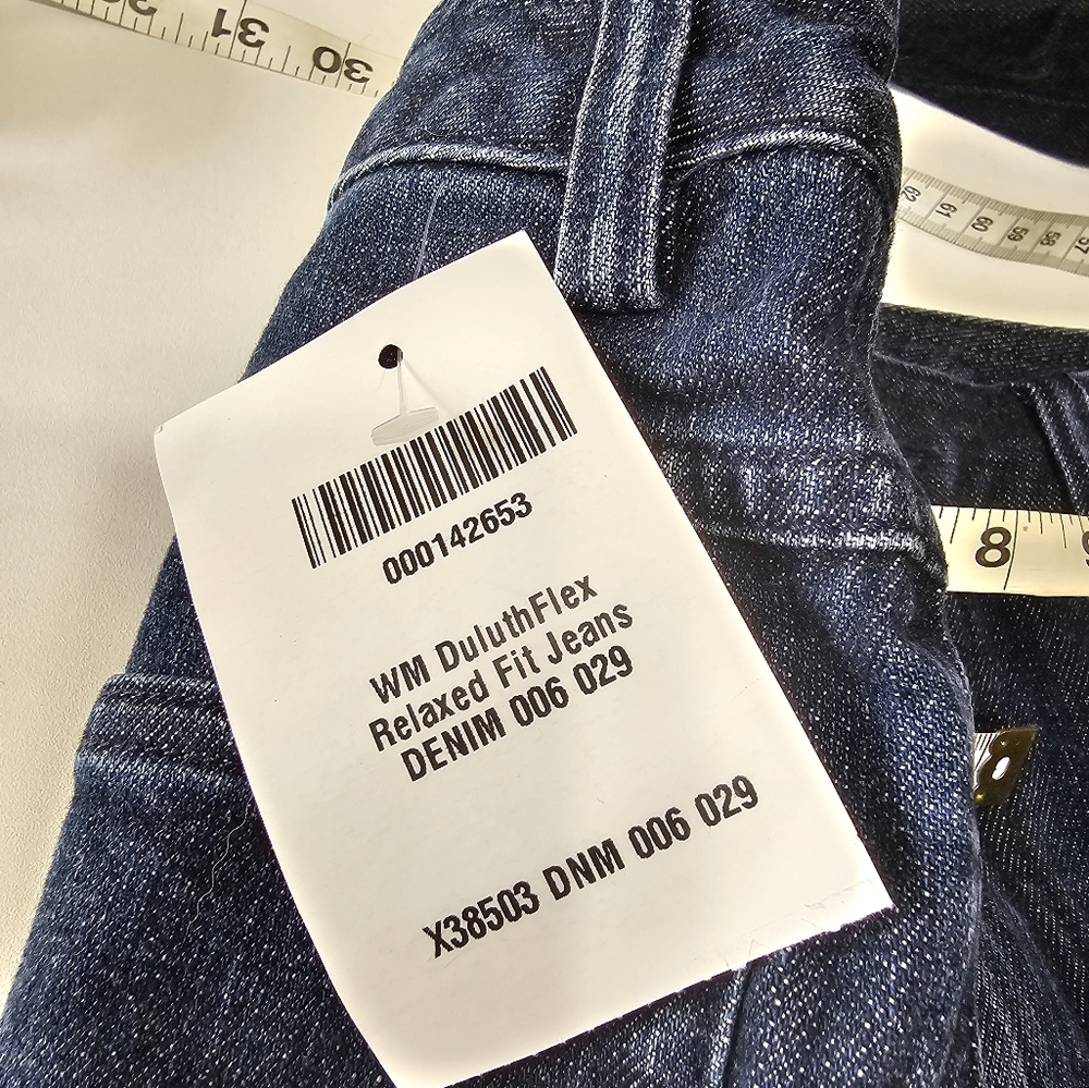 Duluth Flex Relaxed Fit Jeans NWT. - Picture 6 of 8